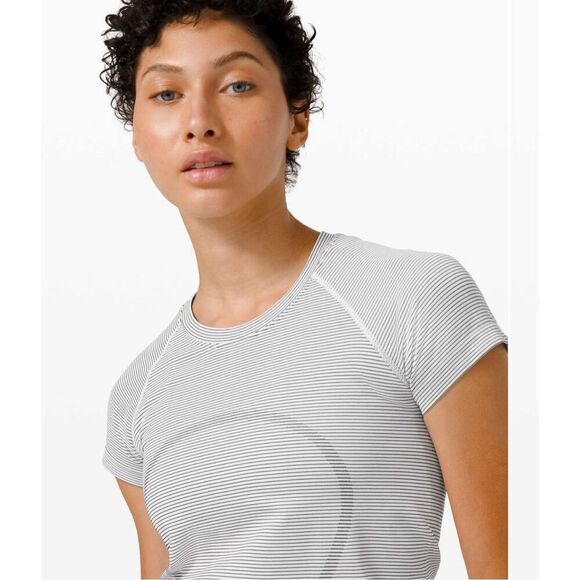 Lululemon Striped Swiftly Tech White Top TShirt Size 8 Running Sports Stretch - Picture 2 of 9